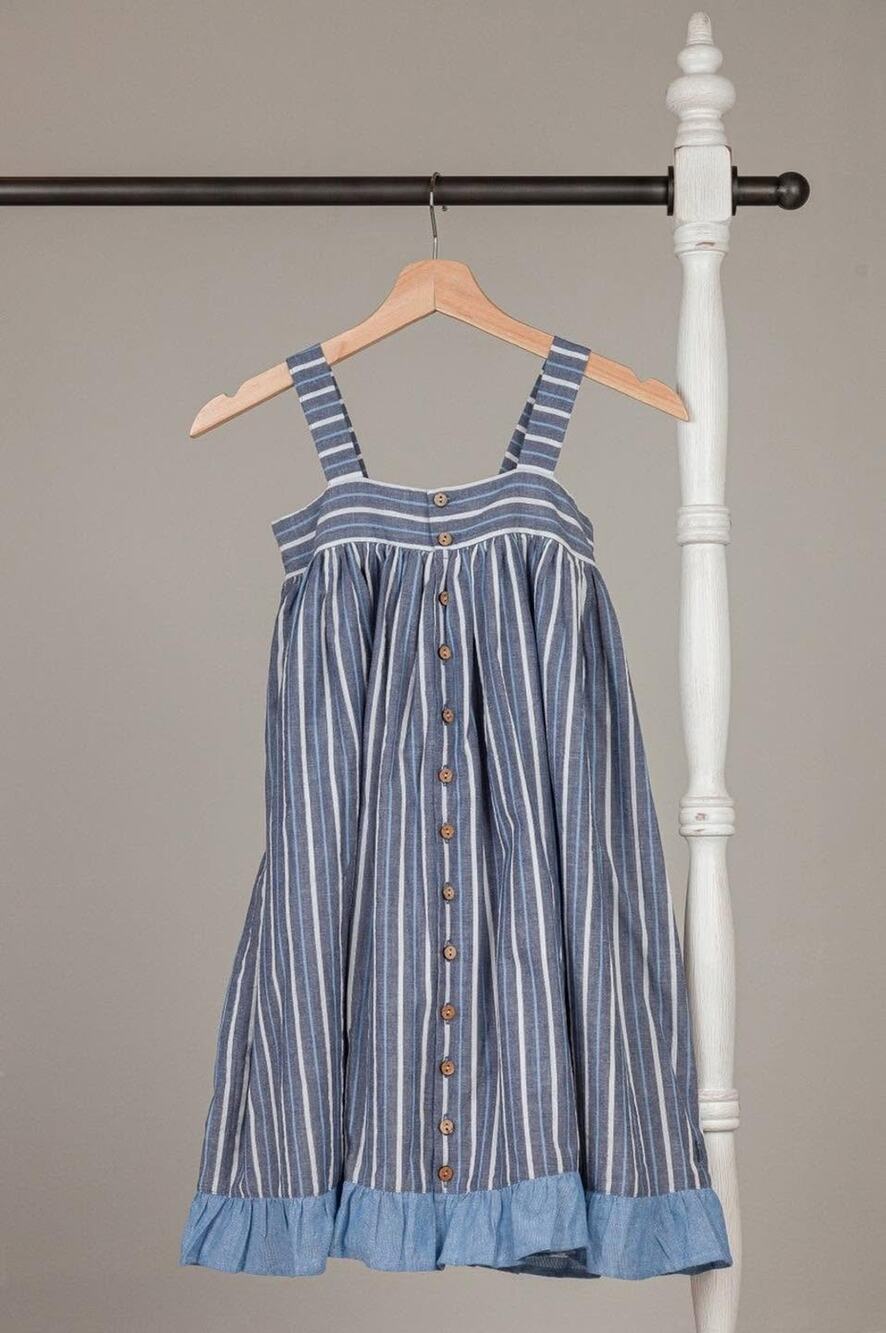 Well Dressed Wolf Aunt Steph Chambray Stripe Dress SIze 12 NEW NWT